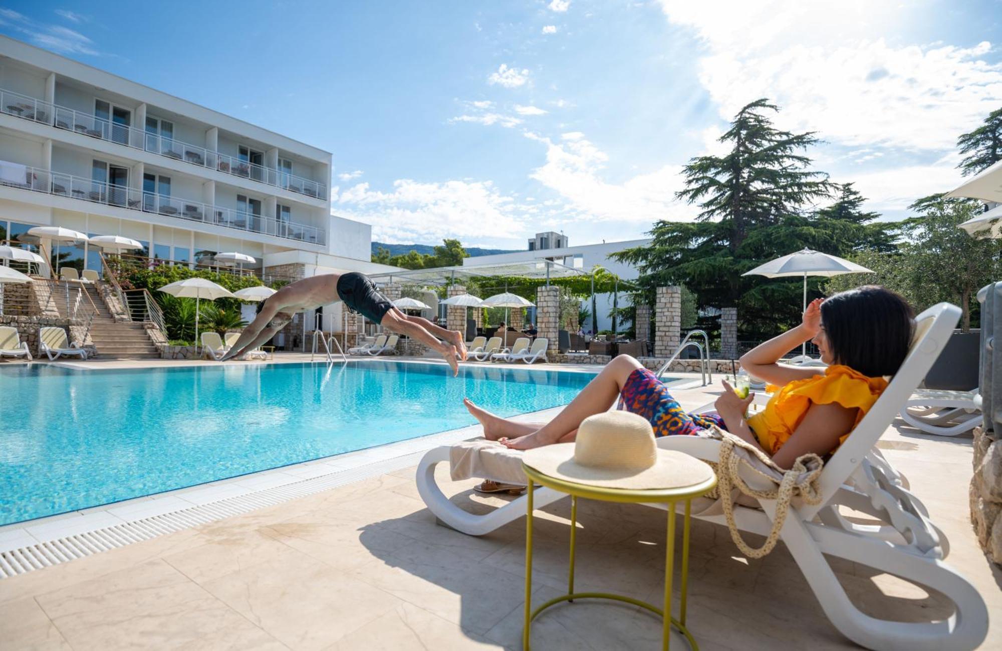 Bluesun Hotel Borak Bol Esterno foto